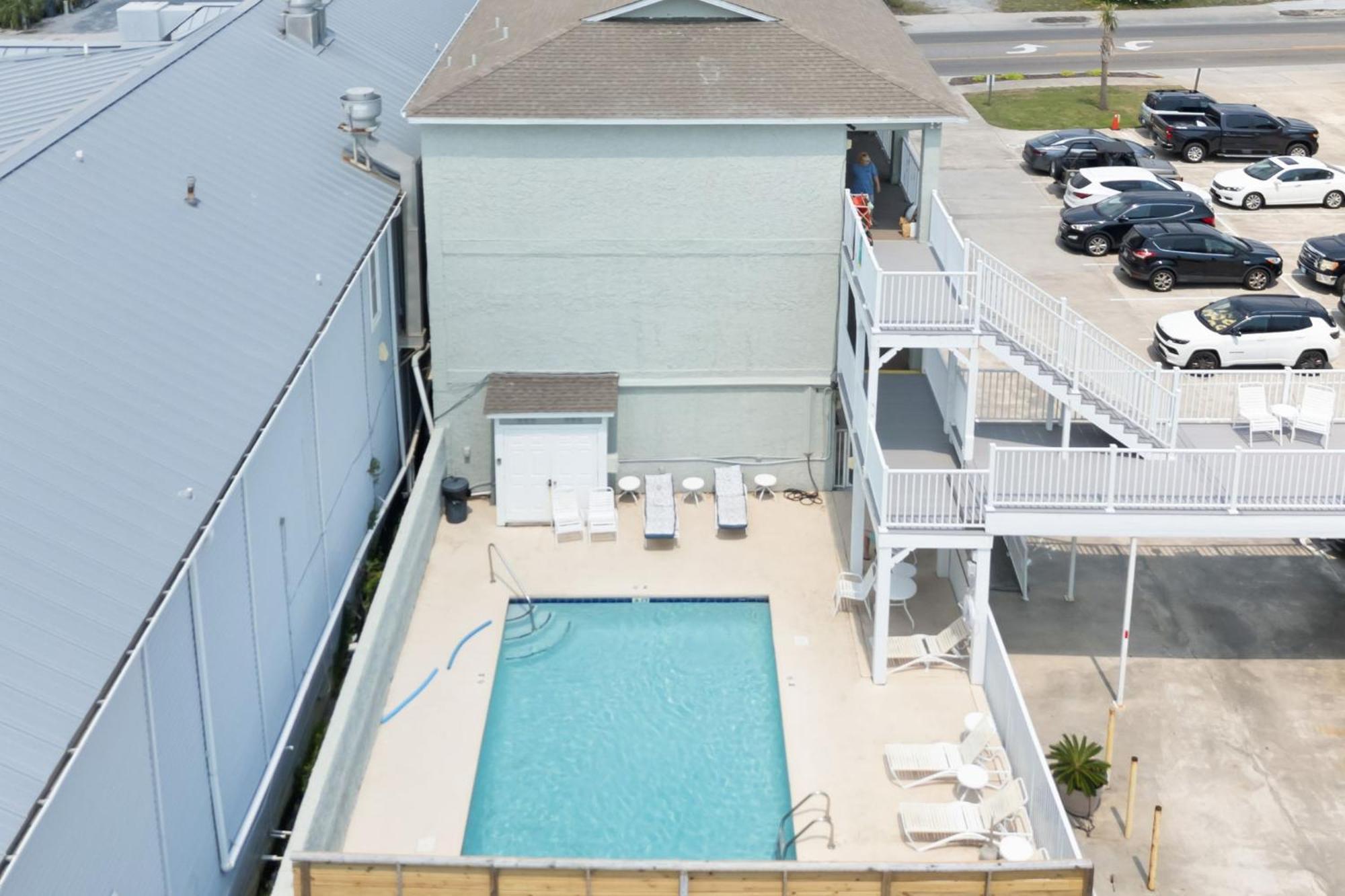 Cozy 1-Bedroom Condo With Pool Access In Ocean Isle Beach Eksteriør bilde